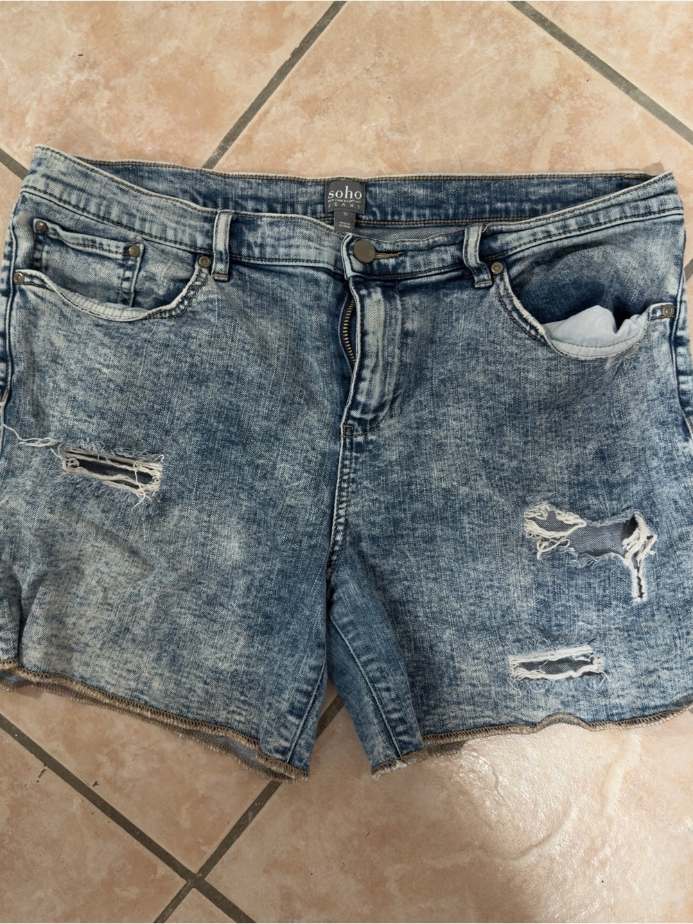 NY & Company Soho Distressed Women's Denim Shorts in Faded Blue Size 12